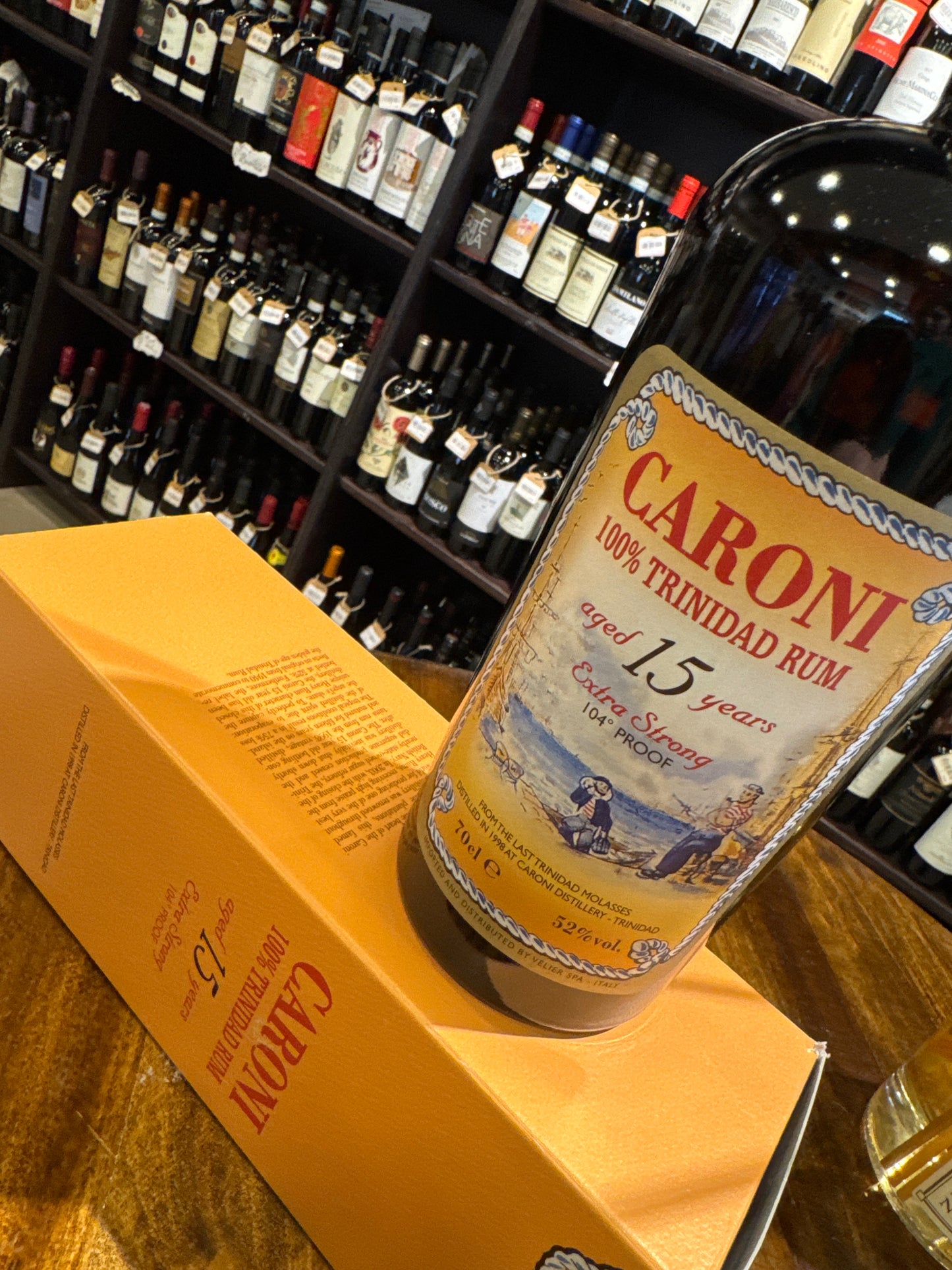 Liq. RUM CARONI 100% TRINIDAD aged 15 years