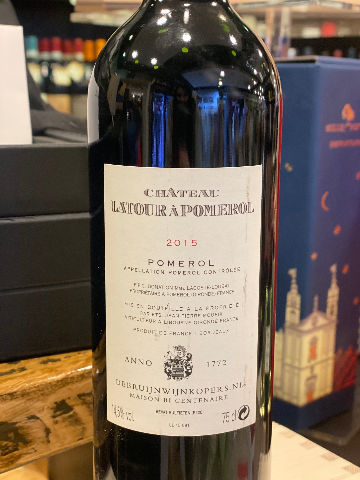 Vino CHATEAU LATOUR À POMEROL