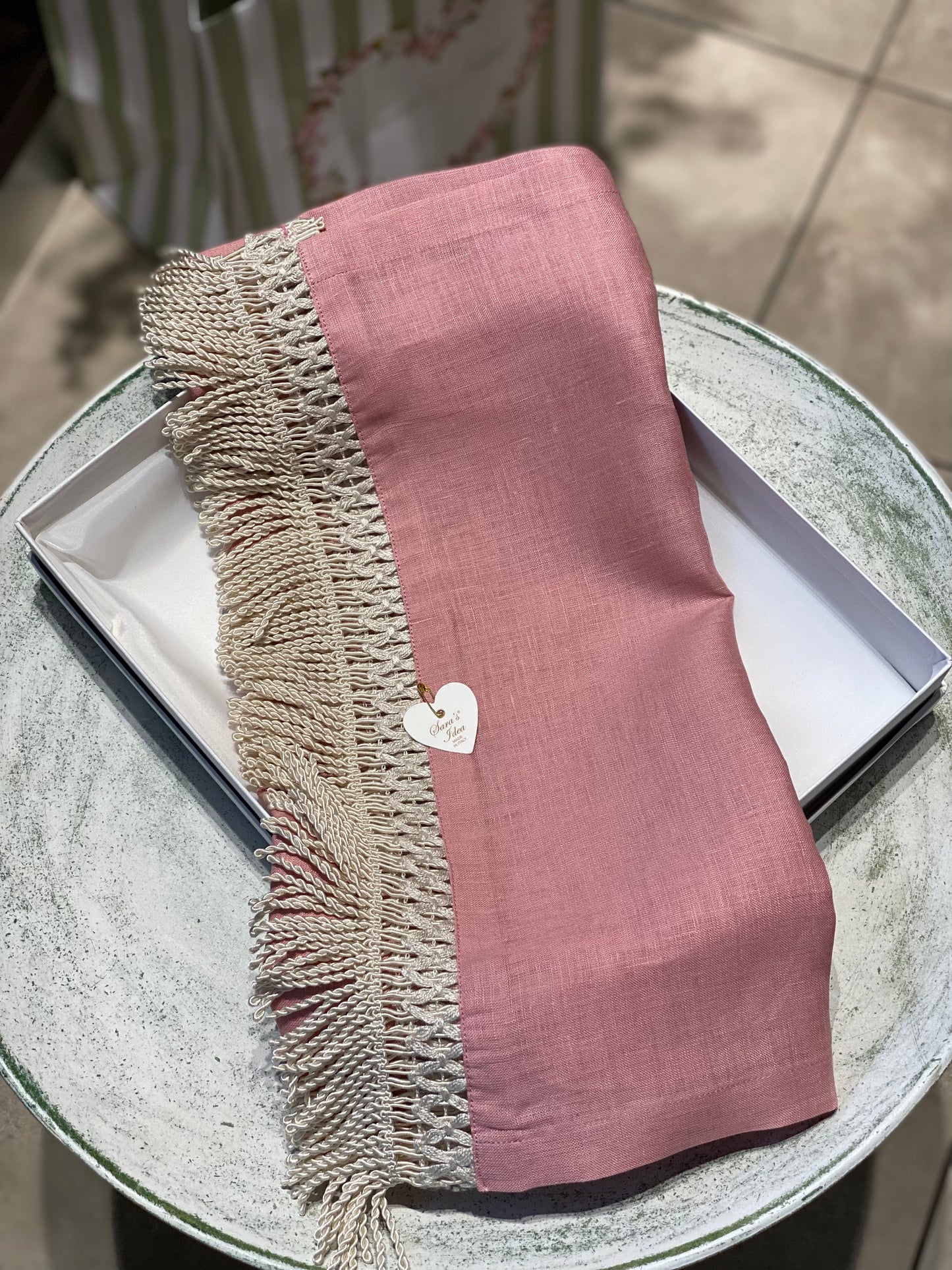 Sara’s Idea Runner in lino Rosa