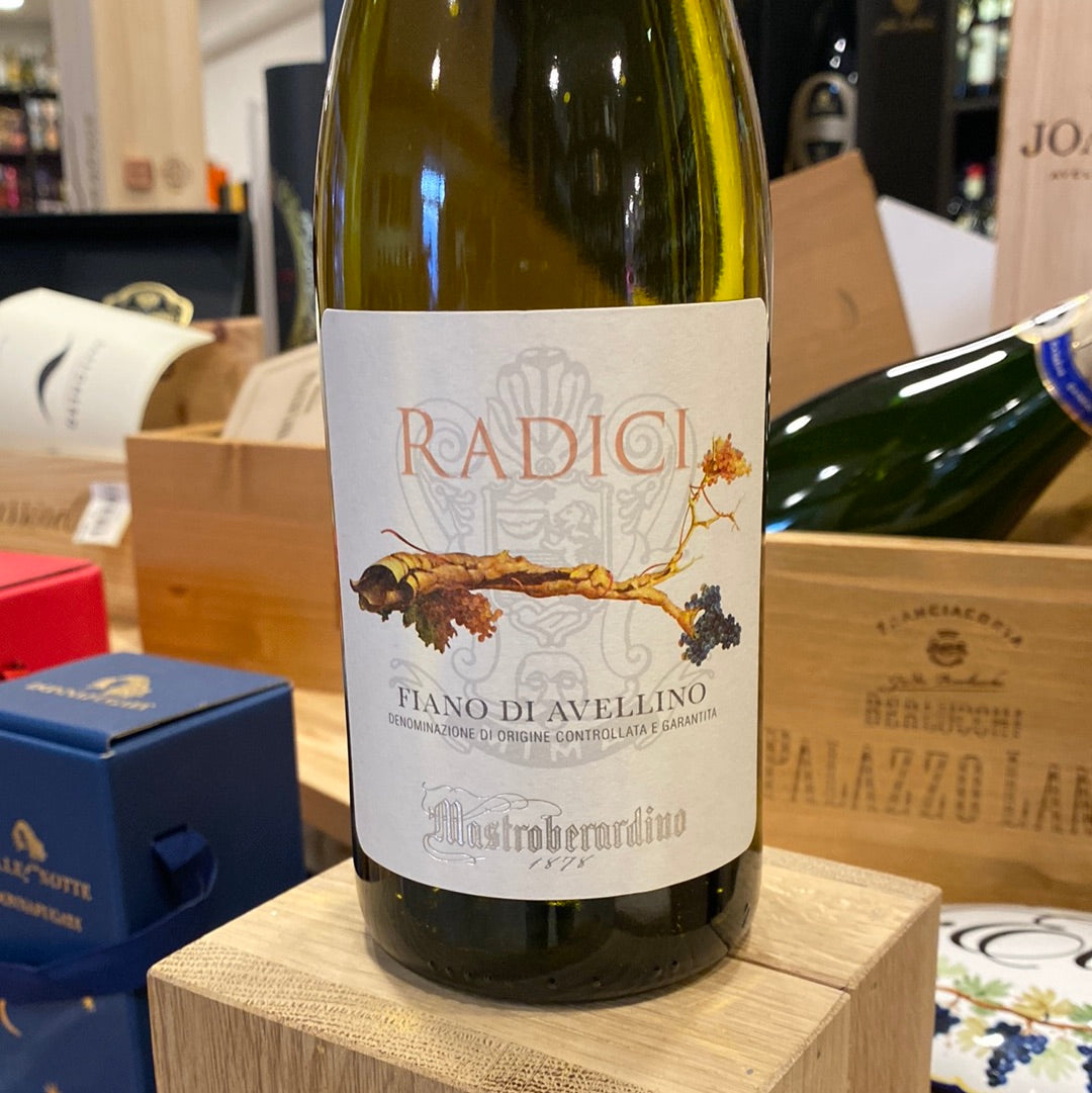 VINO MASTROBERARDINO RADICI FIANO CL 75