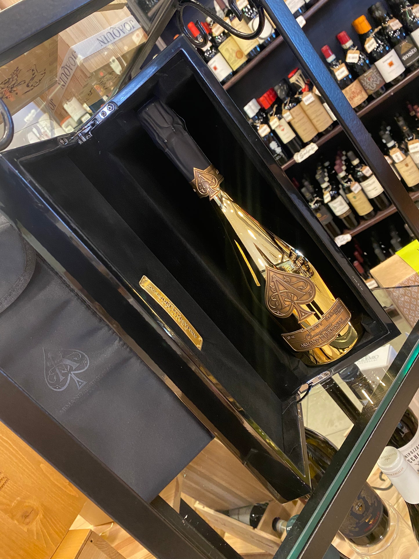 CHAMP. ARMAND DE BRIGNAC BRUT GOLD CL 75