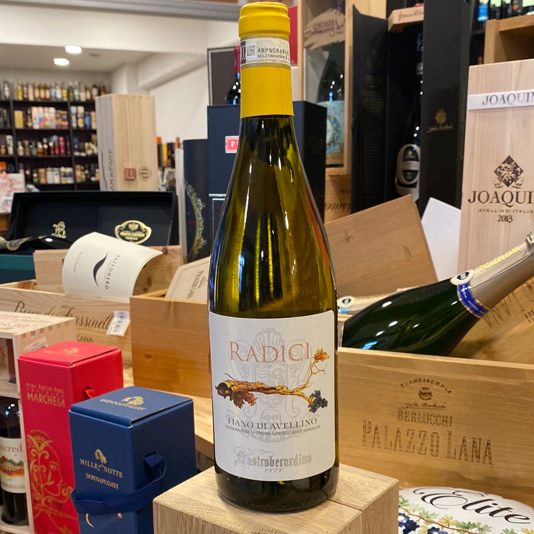 VINO MASTROBERARDINO RADICI FIANO CL 75