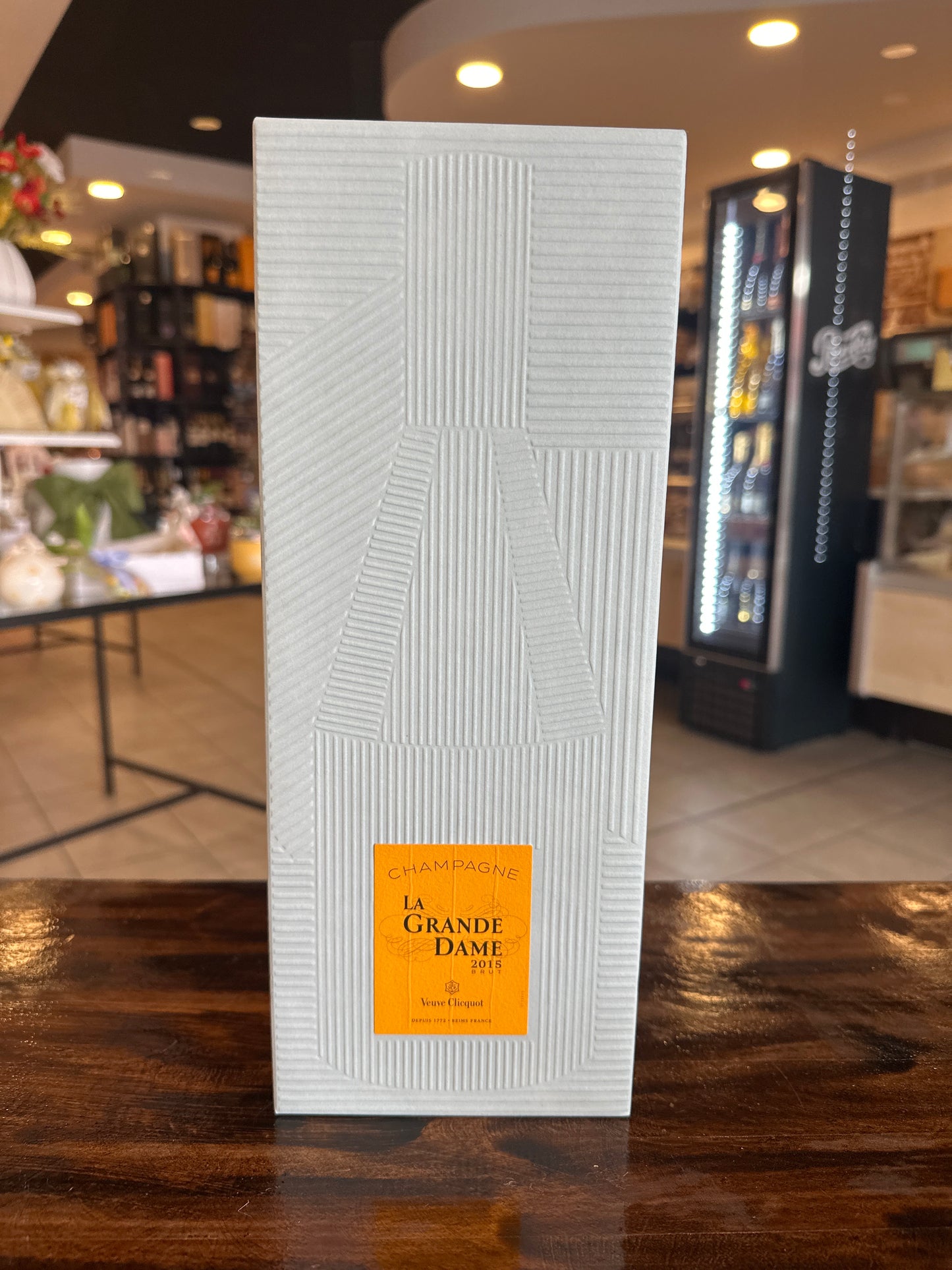 CHAMP. VEUVE CLIQUOT GRANDE DAME COFFRET CL 75